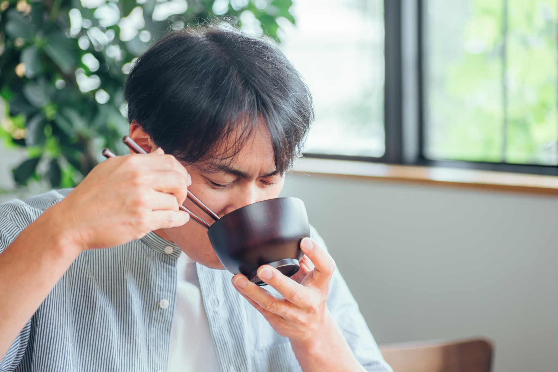 内視鏡検査前に食べてはいけないものは何？